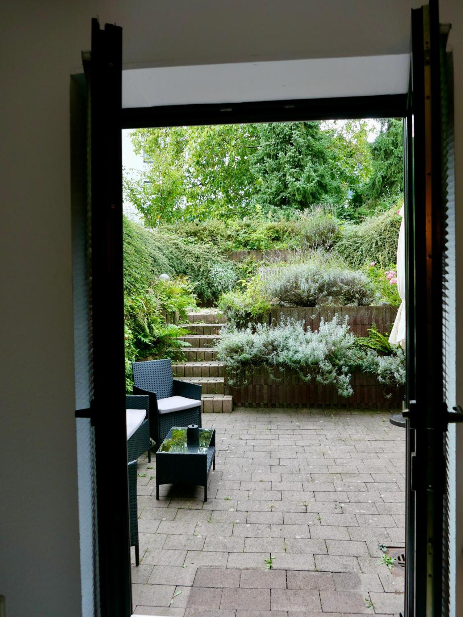 Schoenes Apartment Mit Terrasse Im Steingarten Bad Vilbel Exteriér fotografie